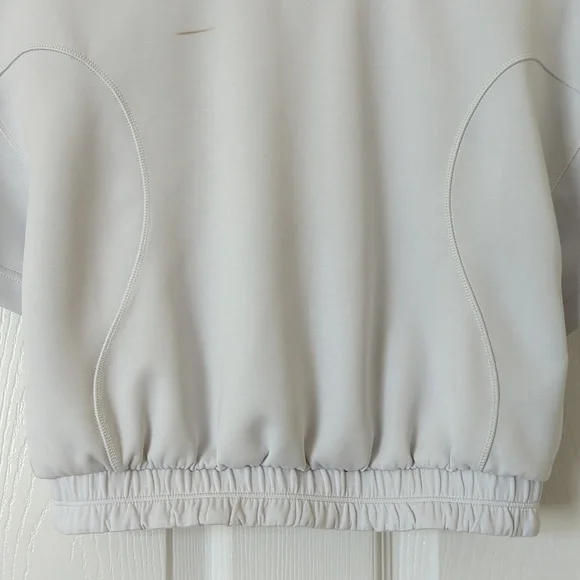 Lululemon Softstreme Cropped Gathered Waist Short Sleeve T-shirt Light Vapor 4 - Picture 5 of 10